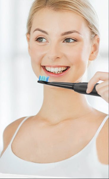 Kit Limpeza Dental - Escova elétrica e Jateador Oral (Bivolt/USB)